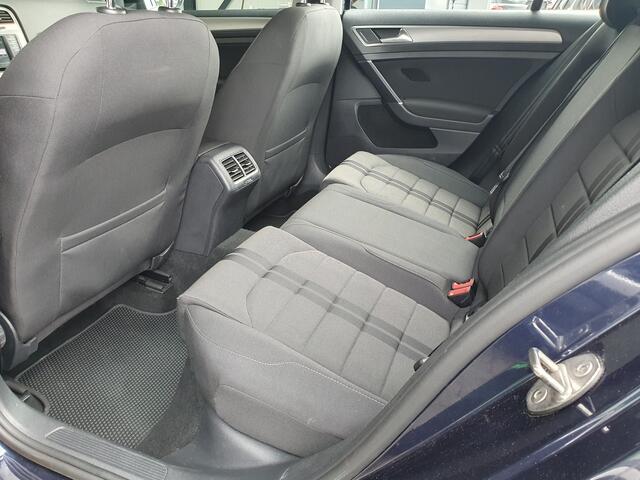 Volkswagen GOLF Variant 1.0 TSI Connected Series PDC/TREKH./AIRCO/CRUISE/LMV