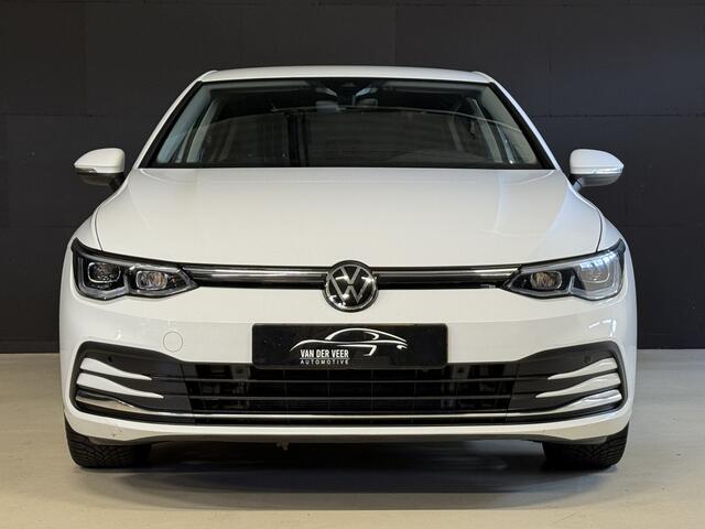 Volkswagen GOLF 1.5 eTSI Style | Memory stoelen | 18'' inch | Virtual cockpit