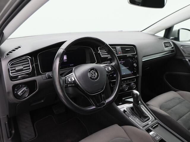 Volkswagen GOLF 1.5 TSi 150 Pk Automaat Highline | Adaptive Cruise | Climate Control | Carplay | LED | Sensoren | Navigatiesysteem | 17 Inch
