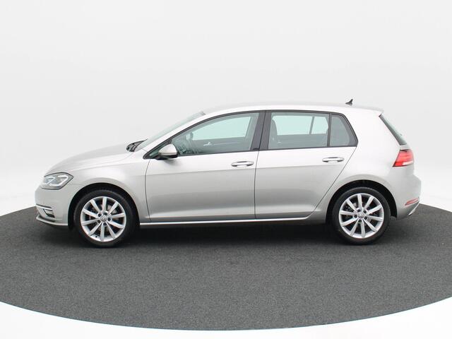 Volkswagen GOLF 1.5 TSi 150 Pk Automaat Highline | Adaptive Cruise | Climate Control | Carplay | LED | Sensoren | Navigatiesysteem | 17 Inch