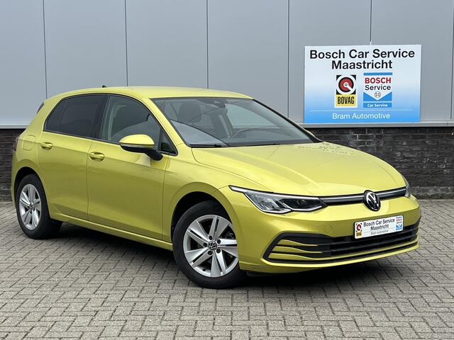 Volkswagen GOLF 1.0 eTSI Life Business | Carplay | Adaptive CC | Key-less | Dodehoek-assistent - Noodremsyst assist - Snelh-/afstandsreg- Camera Interesse in een bezichtiging of proefrit, bel of app met 06-24282842h