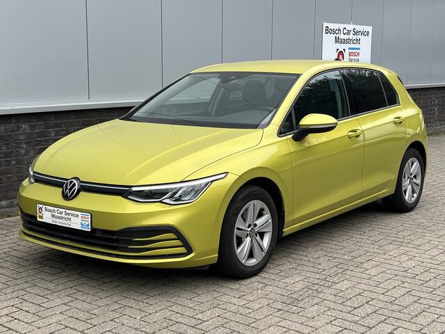 Volkswagen GOLF 1.0 eTSI Life Business | Carplay | Adaptive CC | Key-less | Dodehoek-assistent - Noodremsyst assist - Snelh-/afstandsreg- Camera Interesse in een bezichtiging of proefrit, bel of app met 06-24282842h