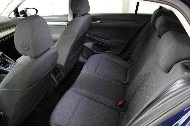 Volkswagen GOLF 1.5 TSI Life Automatische Airco | Apple Carplay | Android Auto | lichtmetalen Velgen