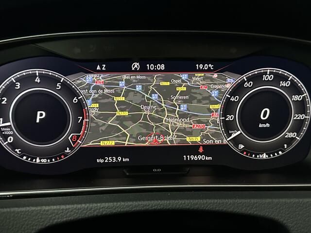 Volkswagen GOLF 2.0 TSI GTI Performance CLIMA / CRUISE / PANO / NAVI