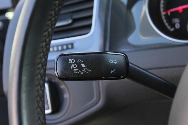 Volkswagen GOLF 1.0 TSI Comfortline | Carplay | Automaat | Navi |