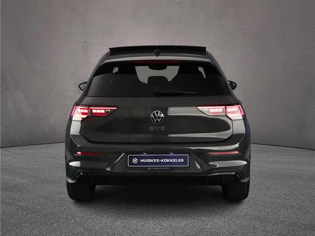 Volkswagen GOLF GTE 1.5 TSI eHybrid 272pk DSG Automaat Panoramadak, Black Style, Head up display, Adaptive cruise control, LED matrix koplampen, Achteruitrijcamera