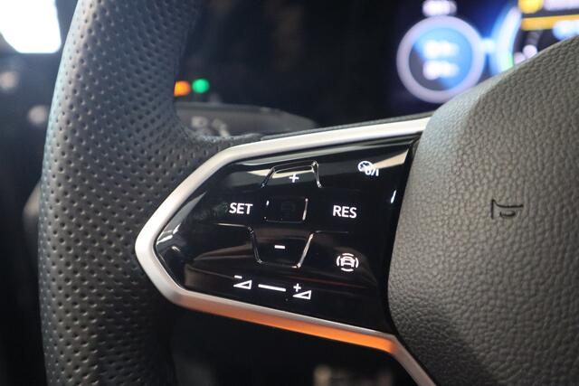 Volkswagen GOLF 1.4 eHybrid GTE 5-Drs. Full-led Navigatie Sfeerverlichting