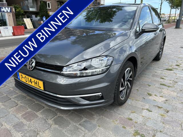 Volkswagen GOLF 1.0 TSI Comfortline Business Sond uitvoering Apply carplay