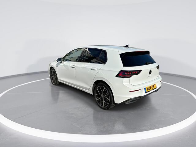 Volkswagen GOLF Style Edition 1.5 eHybrid 204 pk 6 versn. DSG · Multimedia Pakket · Panoramisch schuif-, kanteldak, elektrisch bedienbaar · Trekhaak, elektrisch inklapbaar ·