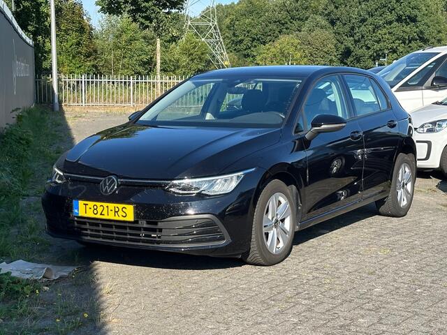Volkswagen GOLF 1.0 eTSI 110pk DSG Life Navigatie Winterpakket