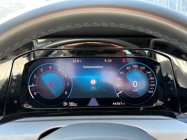 Volkswagen GOLF 1.0 eTSI 110pk DSG Life Navigatie Winterpakket