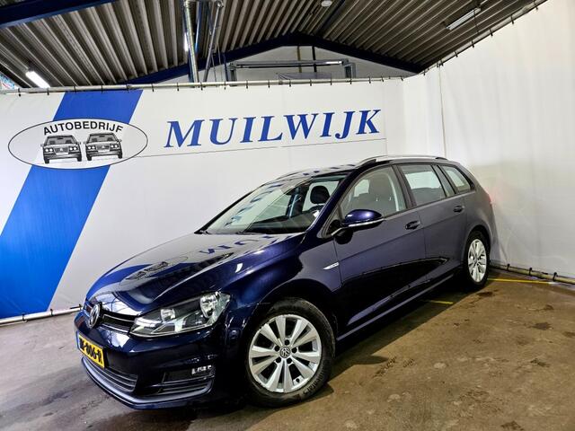 Volkswagen GOLF Variant 1.0 TSI Connected Series / Navi / Camera / NL Aut