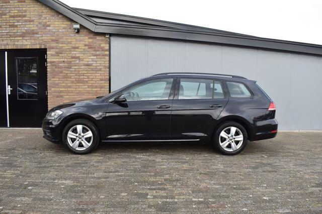 Volkswagen GOLF 1.0 TSI Comfortline, Navi, PDC, AUT