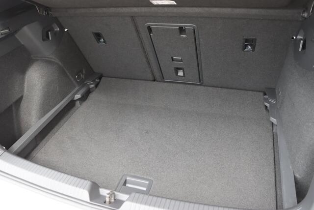 Volkswagen GOLF GTI 2.0 TSI Clubsport 300pk DSG7