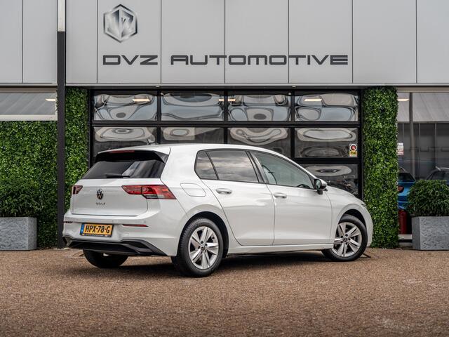 Volkswagen GOLF 8 1.5 TSI 130PK Life | Ambient | Carplay | Lounge |