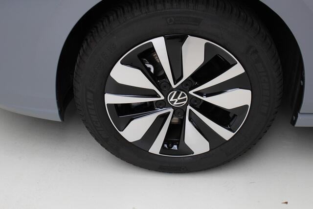 Volkswagen GOLF 1.5 TSI Life Goal Edition Navigatie | Stoel en stuurverwarming | Dodehoek assistent