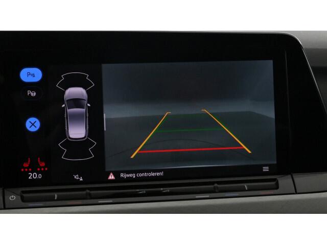 Volkswagen GOLF 1.0 eTSI Automaat | Life Business | Camera | Ergo. stoelen | Mild Hybrid