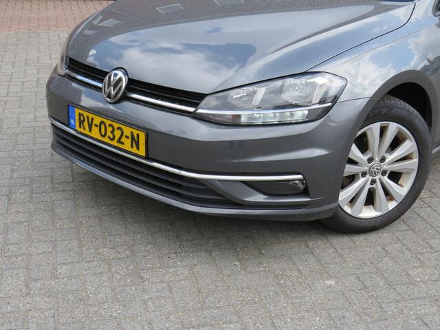Volkswagen GOLF 1.0 TSI 110Pk Comfortline Business * Rijklaarprijs incl. garantie * Navigatie * Carplay Android * Clima * Lichtmetalen velgen