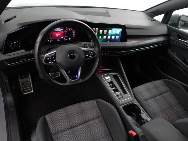 Volkswagen GOLF 1.4 eHybrid 245pk GTE- Panoramadak, Sfeerverlichting, Carplay, Android Auto, Stuur/Stoelverwarming