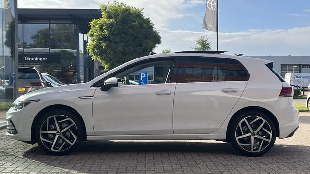 Volkswagen GOLF 1.5 TSI Style | Pano | Head-Up | Camera