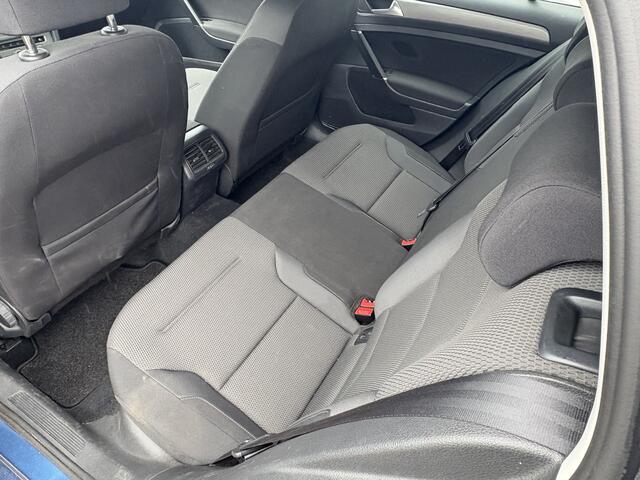 Volkswagen GOLF 1.0 TSI Comfortline | Nieuw Binnen! | Automaat | Clima | Sensoren