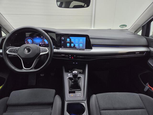 Volkswagen GOLF 1.5 TSI Life Business | Elektrische stoelen | Clima | Getint glas | trekhaak |*