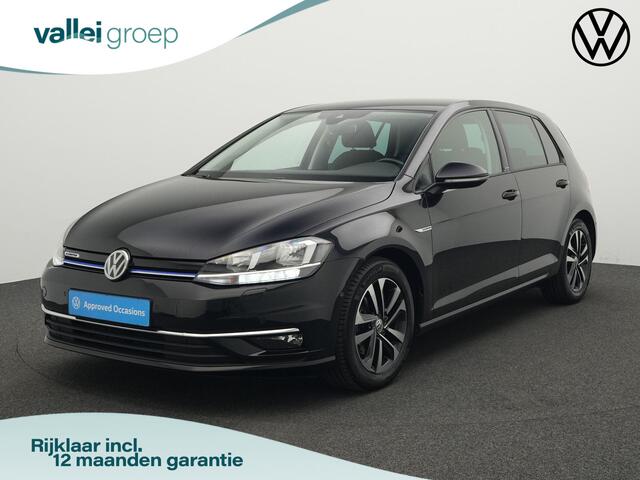 Volkswagen GOLF 1.5 TSI 130 pk DSG Highline | Stoelverwarming | Parkeersensoren voor/achter | Adaptive Cruise | CarPlay | DAB | 16 inch