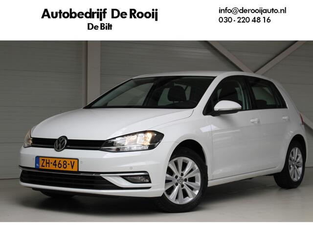 Volkswagen GOLF 1.0 TSI Comfortline Navigatie | Camera | Inklapbare buitenspiegels | Parkeersensoren