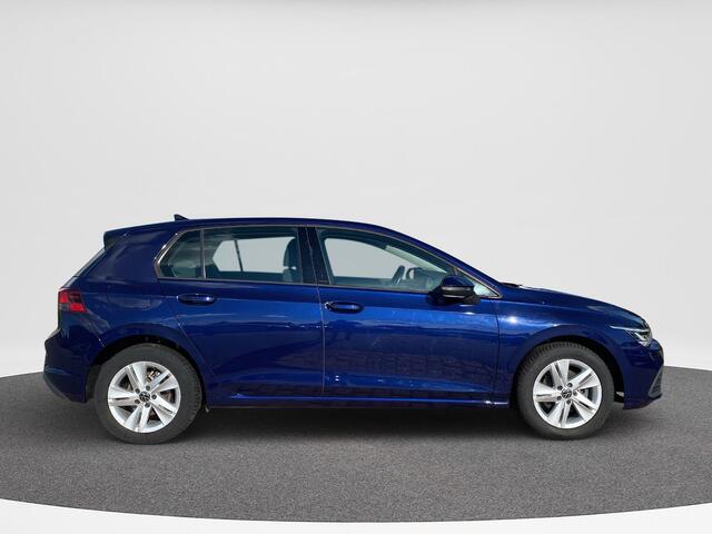 Volkswagen GOLF 1.0 TSI 81kW Life | 110 pk | A-Camera | DAB | ACC | Navi | Clima |