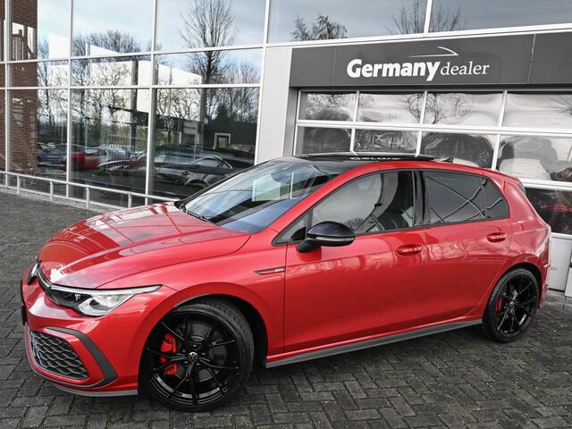 Volkswagen GOLF 2.0TSI GTI 245pk Individual King's Red Pano Camera LED Virtual 19-Inch