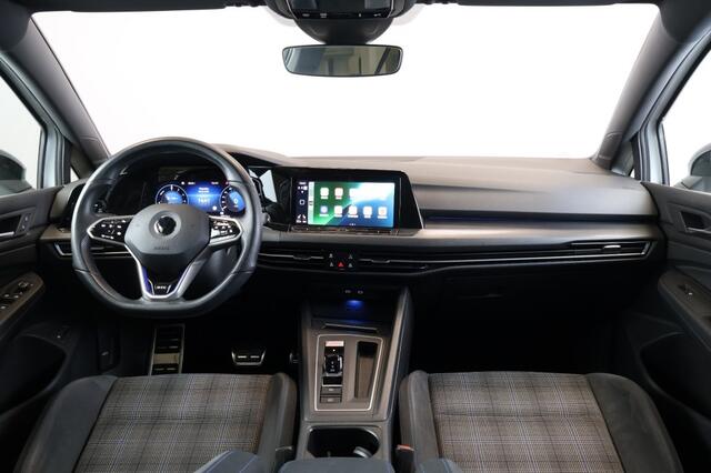 Volkswagen GOLF 1.4 eHybrid GTE 245PK - LED - 18'' R-Line velgen - Winter pakket