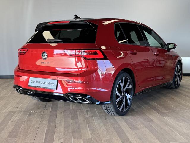 Volkswagen GOLF 1.5 eTSI R-Line PANO | DCC | H/K | NL