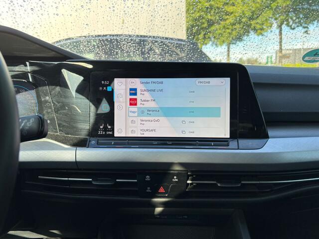 Volkswagen GOLF Variant BWJ 2022 1.0 111 PK eTSI Life Business APPLE CARPLAY | ANDROID AUTO | STOELVERW. | NAVI | CLIMA | ADAPTIVE CRUISE | DAB | LMV | PDC