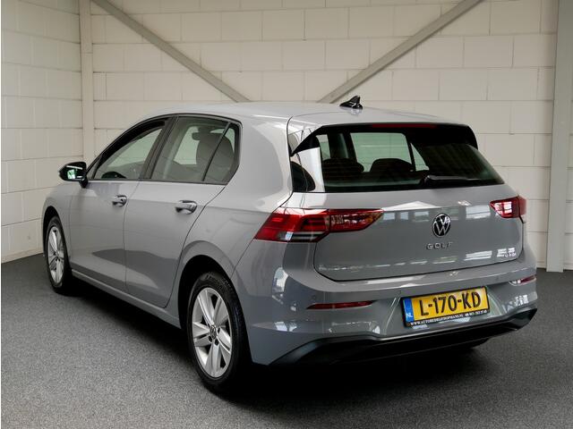 Volkswagen GOLF 1.0 eTSI Life Navi/Sfeer/VC/CAM/Carplay (all-incl. prijs)