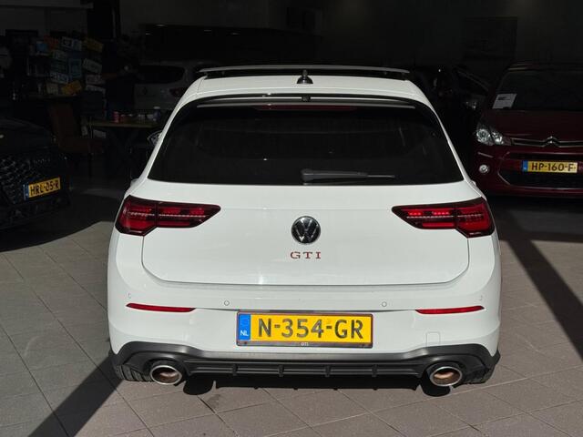 Volkswagen GOLF 2.0 TSI GTI CLUBSPORT PANO HUD LEDER BJ 2021 !!!