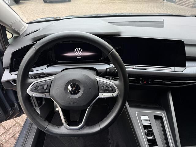 Volkswagen GOLF 1.5 eTSI R-Line Climate Control Navi Carplay