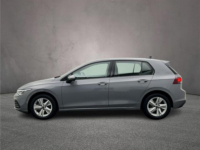 Volkswagen GOLF Life 1.0 TSI 110pk Adaptive cruise control, Stuurwiel verwarmd, App connect, LED koplampen, Stoelverwarming, Airco, Parkeersensoren, DAB, Radio