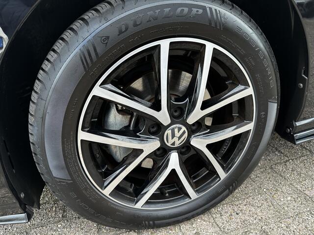 Volkswagen GOLF 1.5 eTSI R-Line Lmv Adcruise Pdc Applecarplay Navi Acamera Automaat Stoelverwarming Stuurverwarming