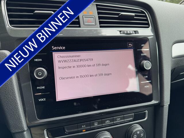 Volkswagen GOLF 1.0 TSI Trendline CARPLAY|PDC