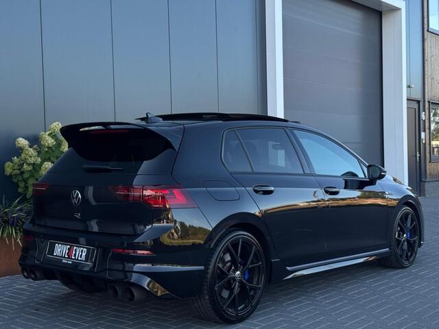 Volkswagen GOLF 2.0 TSI R 4MOTION 320pk FULL PANO AKRA DRIFT HUD CAMERA ACC ECC