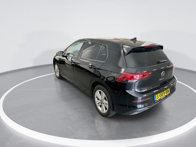 Volkswagen GOLF 1.0 TSI 110pk Life · Apple/Android Car Play · Navigatie · Sfeerverlichting · P-Sensoren · Getint Glas · 16'' Inch · Garantie t/m 20-01-2027 of 100.000km
