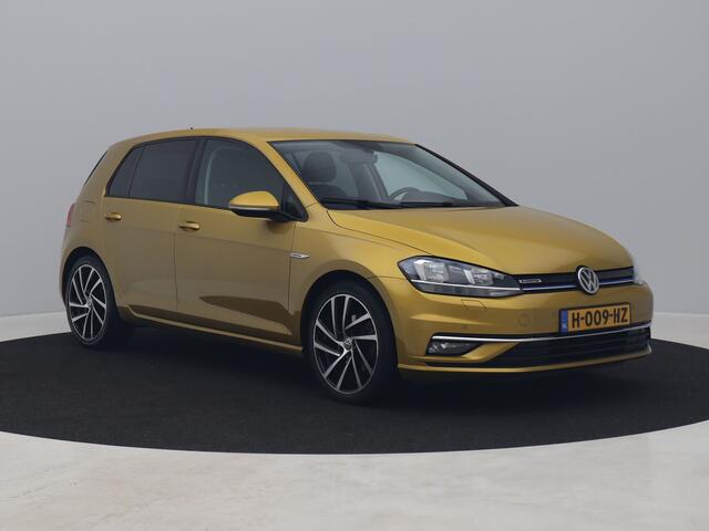Volkswagen GOLF 1.5 TSI Comfortline Business | ADAPTIVE | CARPLAY | STOELVERWARMING