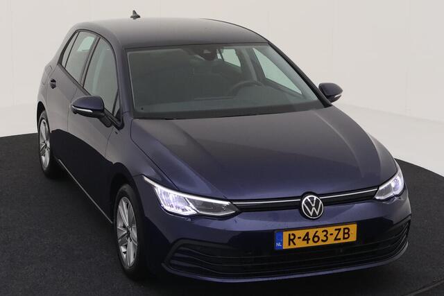 Volkswagen GOLF 1.0 TSI Life / Virtual Cockpit / Sfeerverlichting / Navigatie / Adaptive Cruise
