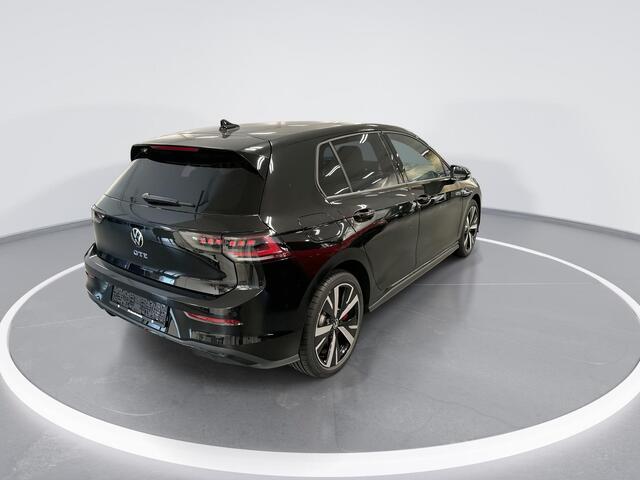 Volkswagen GOLF 1.5 272pk DSG eHybrid GTE · Apple/Android Car Play · Camera · Navigatie · Stoelverwarming · Dodehoek Detectie · Trekhaak · 18'' Inch · Garantie t/m 06-02-2030 of 100.000km