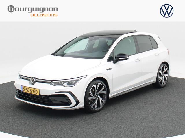 Volkswagen GOLF 1.5 eTSi 150 Pk Automaat R-Line Business+ | Panoramdak | Adaptive Cruise | Full LED | Camera | Parkeersensoren | Carplay | 18 Inch | 51.320 Km