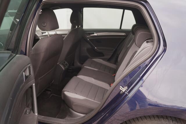 Volkswagen GOLF 1.5 TSI 150pk DSG R-Line Highline Business -DYNAUDIO-