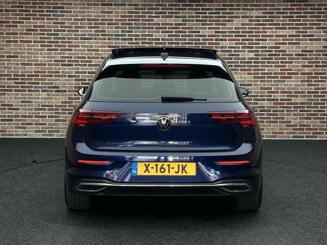 Volkswagen GOLF 1.5 eTSI R-Line Panorama IQ Elek Stoel Dealer ondrh