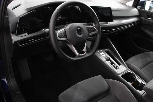 Volkswagen GOLF Variant 1.5 eTSI 150pk DSG Style | Navigatie | Apple Carplay/Android Auto | Climate Control | Camera | Parkeersensoren | Park Assist | Adaptive Cruise control | Wegklapbare trekhaak | Stoel- en stuurverwarming | Climatronic | Virtual Cockpit