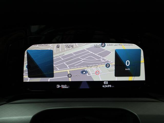 Volkswagen GOLF 1.0 TSI Life | 110 PK | Navigatiesysteem | Achteruitrijcamera | Adaptive cruise control |