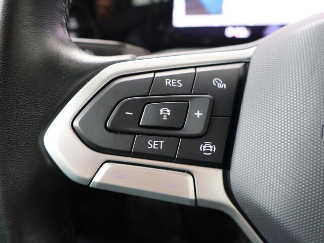 Volkswagen GOLF 1.0 TSI Life | 110 PK | Navigatiesysteem | Achteruitrijcamera | Adaptive cruise control |